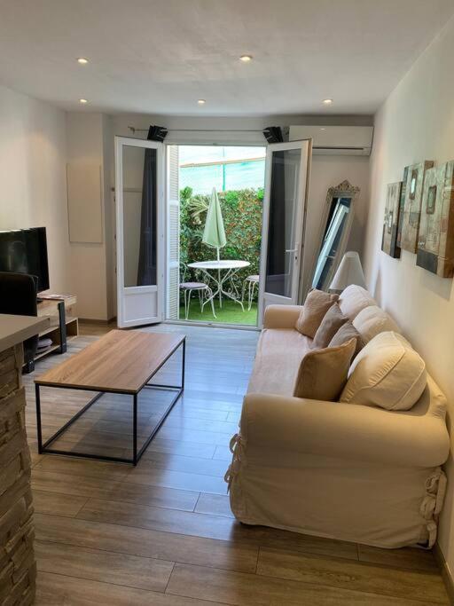 Jolie Appartement Avec Piscine La Roquette-sur-Siagne 外观 照片